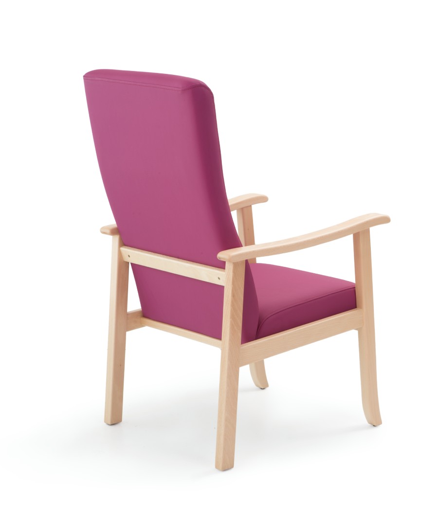 silla respaldo medio rosa con madera cerezo